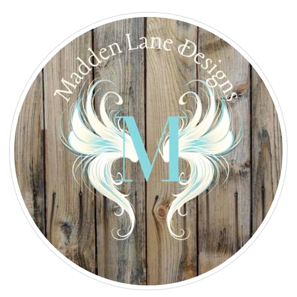 Meet your Posher, Mary - Picture 1 of 3